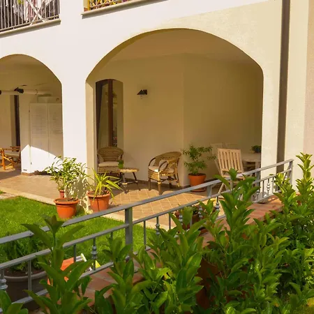 Donna Mela 1 Holiday home