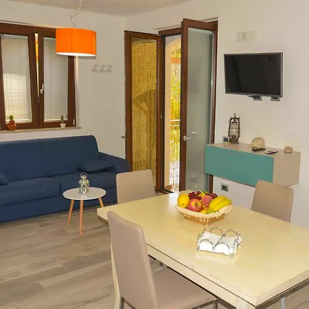 Donna Mela 1 Holiday home *